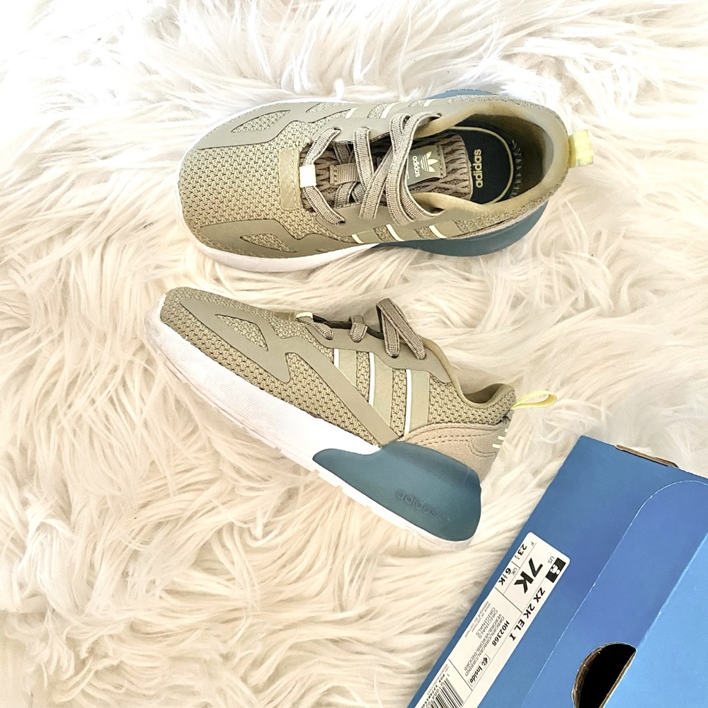 Adidas ZX 2K Boost Toddler Size 7K Sage Tan Sneaker W/ Box Extra Laces